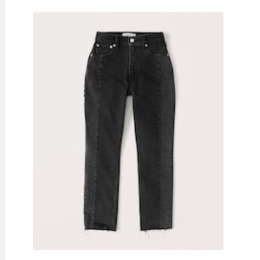 NWT Abercrombie Curve Love High Rise Mom Jeans